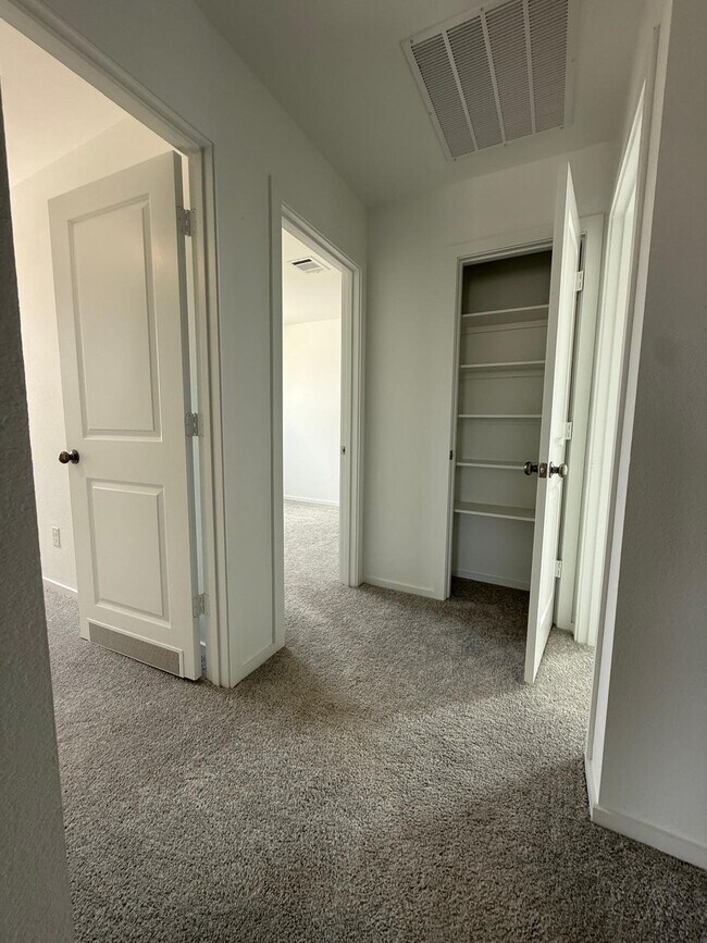 Building Photo - 3012 Merganser Rdg Dr