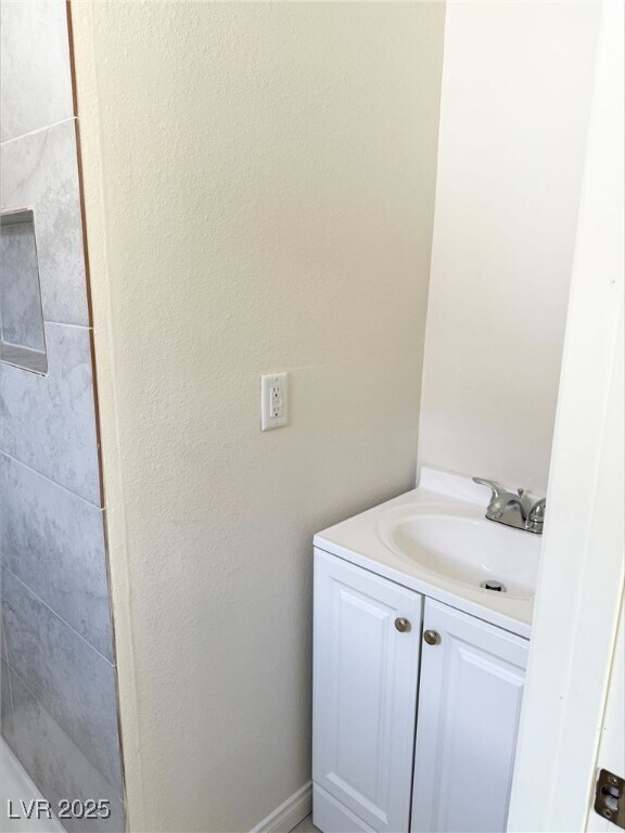 Building Photo - 236 Pershing Dr