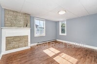 Building Photo - 149 N 2nd St