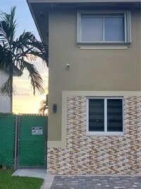 Building Photo - 16121 SW 141st Ave