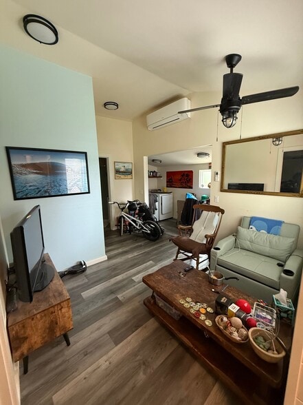 Building Photo - 1210 Woodland Ave