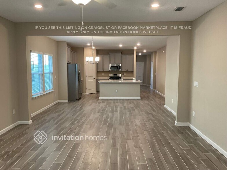 Building Photo - 6364 Starlight Dr