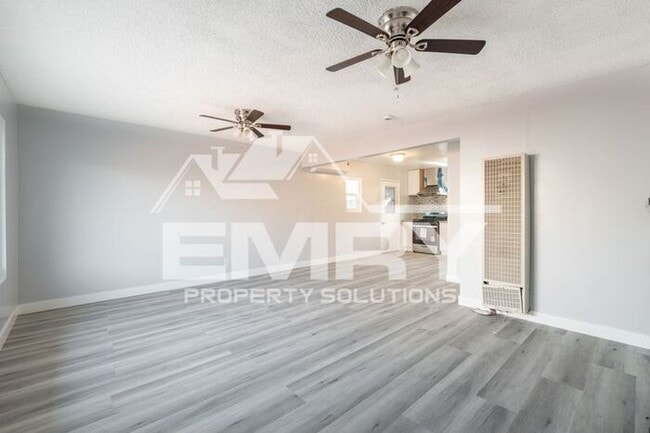 Building Photo - New 2 Bedroom House for Rent in Gifford Ave Bell CA Garage Available