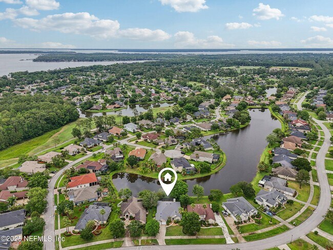 Building Photo - 2260 Harbor Lake Dr