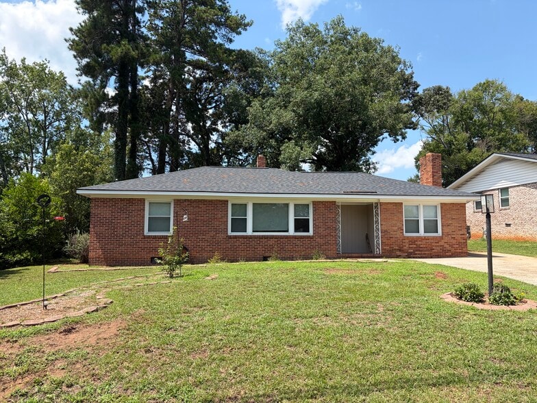 Building Photo - 1416 Waccamaw Dr