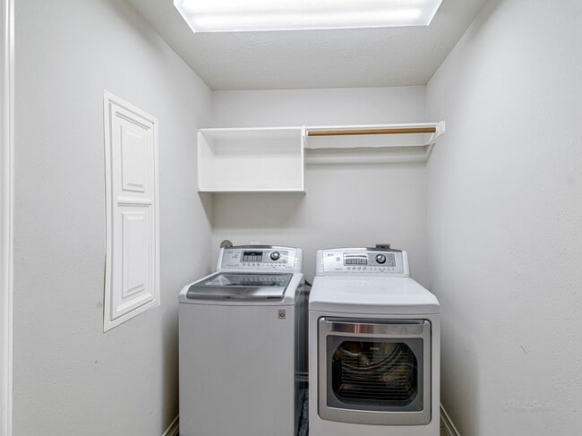 Building Photo - 25819 Sundrop Meadows Ln