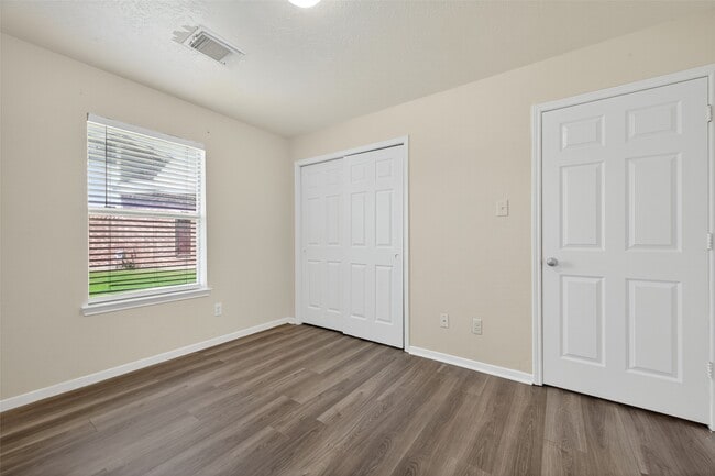 Building Photo - 5411 Losoya Ct