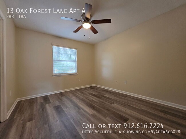 Building Photo - 13 Oak Forest Ln