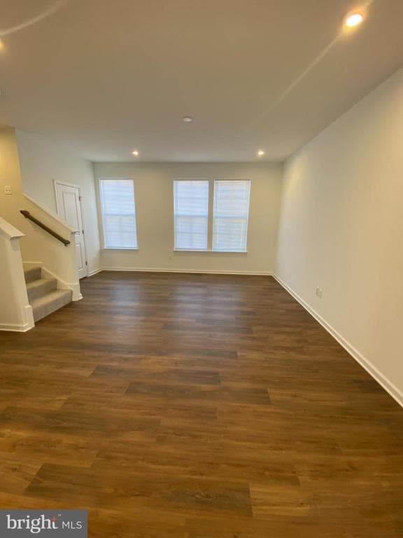 Building Photo - 37 Abigail St