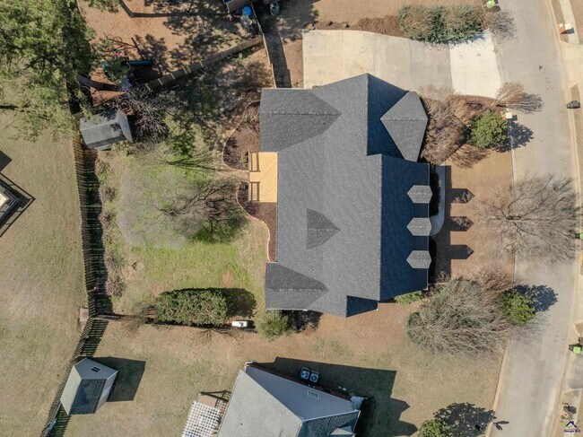 Building Photo - 611 Bay Laurel Cir