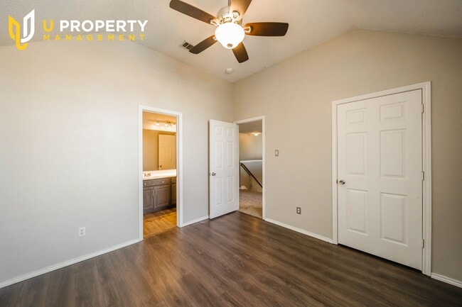 Building Photo - A Sweety Corner Home in Lewisville, Don't ...