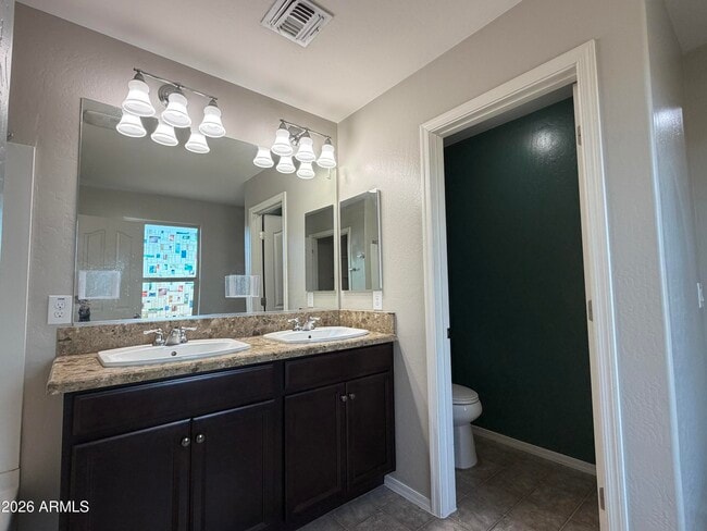 Building Photo - 25706 122nd Ave