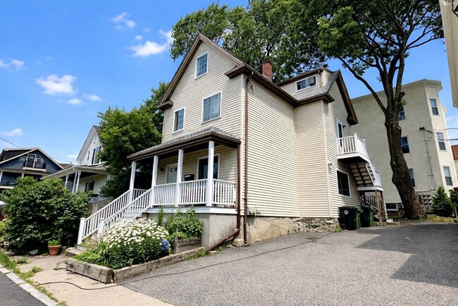 Building Photo - 9 Arthur Terrace