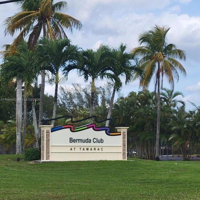 Building Photo - 6001 NW 61st Ave