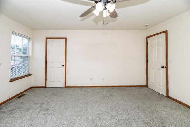 Building Photo - 3510 Berkshire