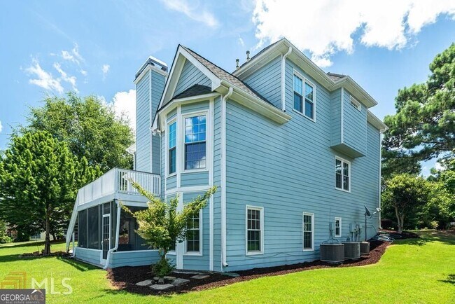 Building Photo - 225 Heritage Lake Dr