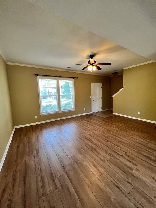 Building Photo - Olivia Farms Subdivision