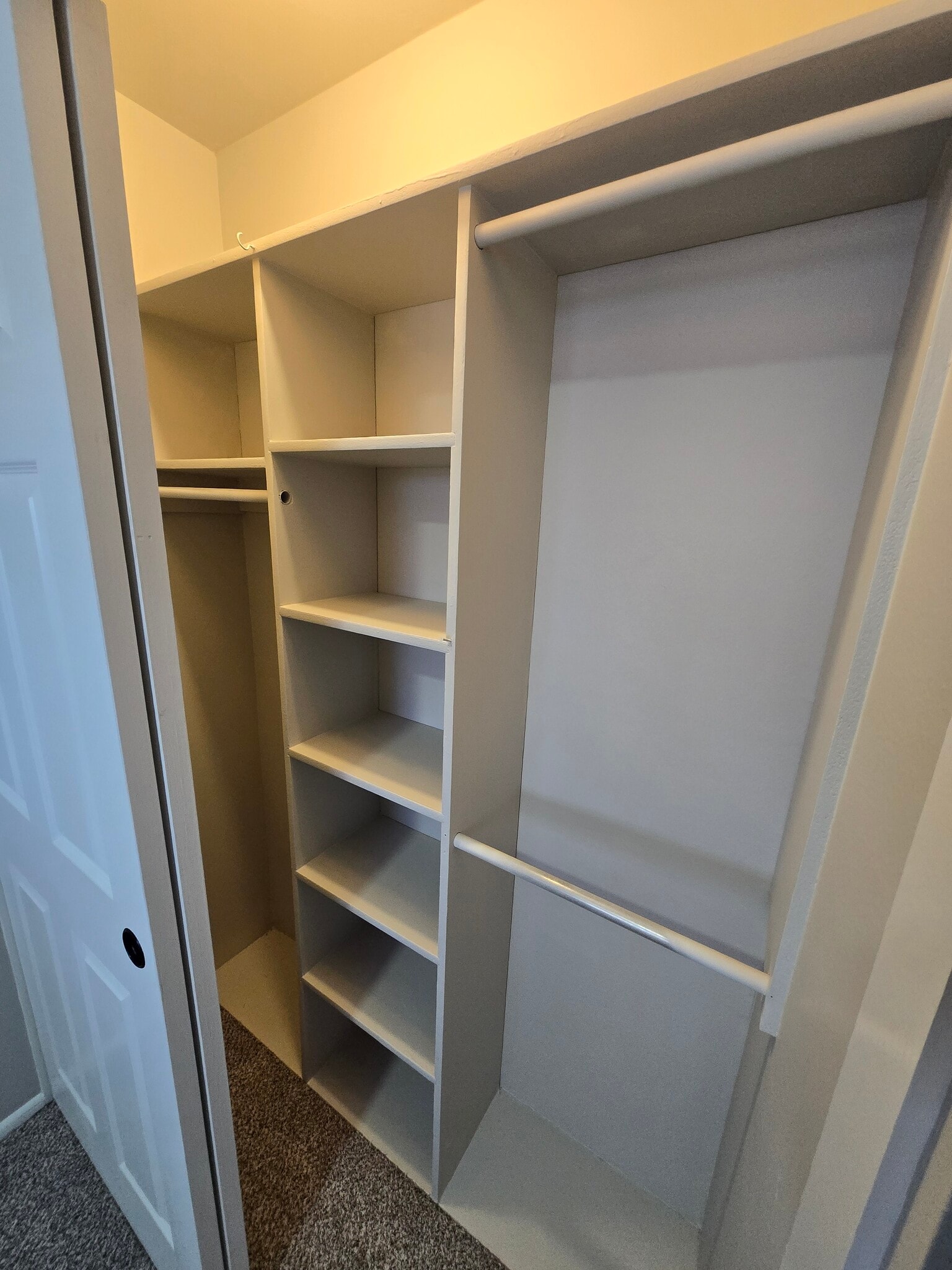 Building Photo - 4711 Bella Dr