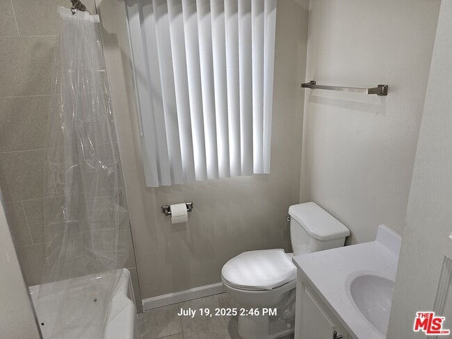 Building Photo - 5468 Edgewood Pl
