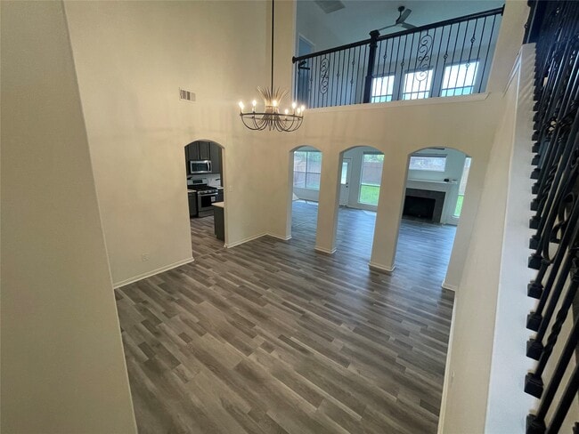 Building Photo - 24315 Camillia Ridge Way