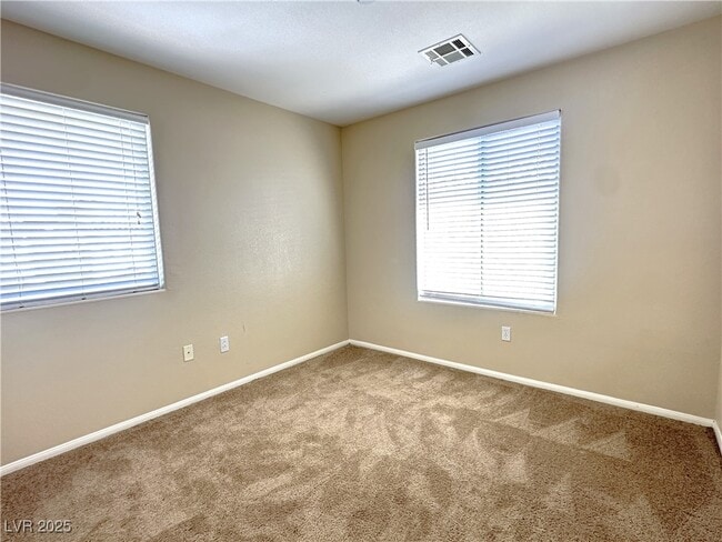 Building Photo - 8046 S Wards Ferry St