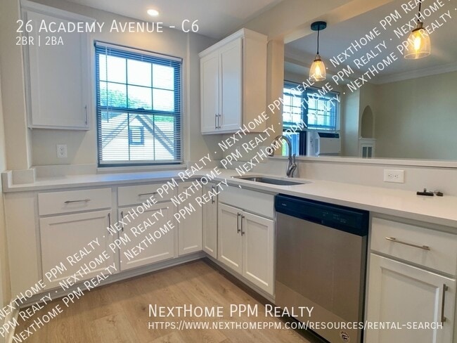 Building Photo - 26 Academy Ave