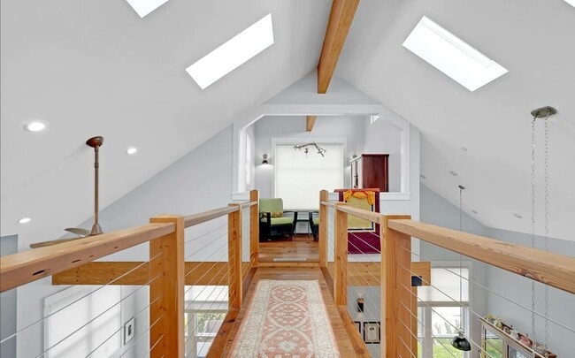 Building Photo - 532 S Branciforte Ave