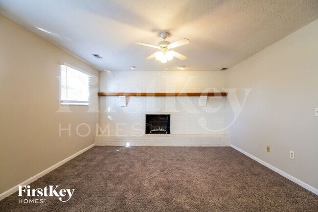 Building Photo - 1294 Anthony Ln