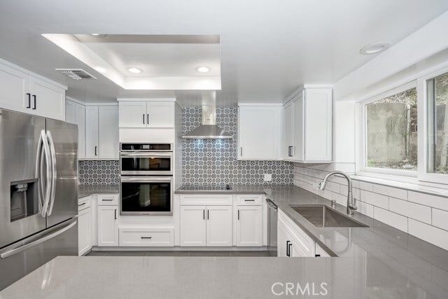 Building Photo - 3914 Benedict Canyon Dr