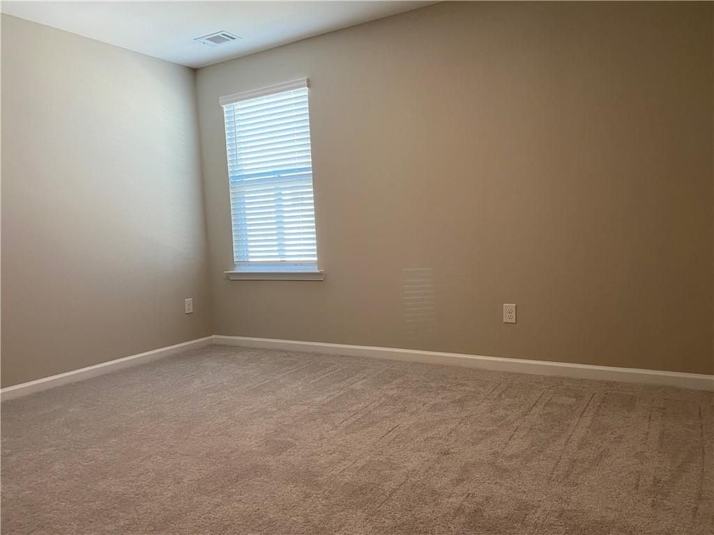 Building Photo - 4402 Grosbeak Dr