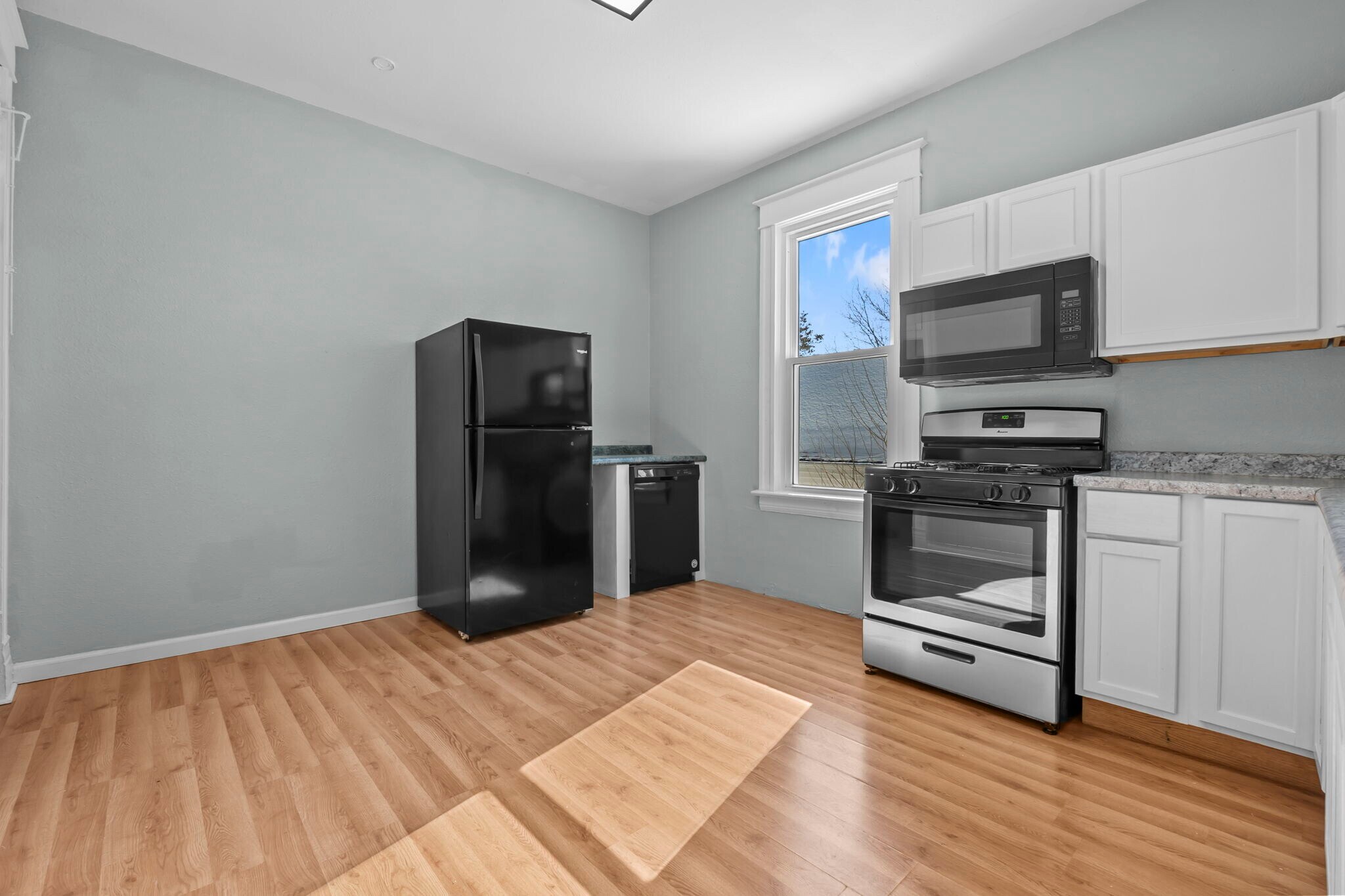 Building Photo - 1237 N Spanish St