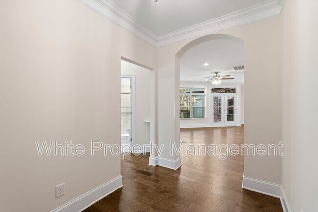 Building Photo - 3018 Portico Pl