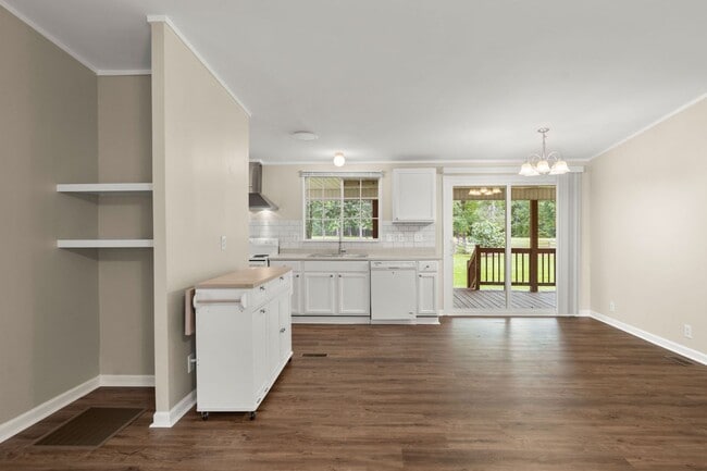 Building Photo - beautifully refreshed 3-bedroom, 2-bath home offering peaceful country living with modern updates!