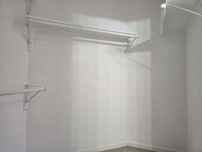 Building Photo - 4618 Tiger Trace Ln