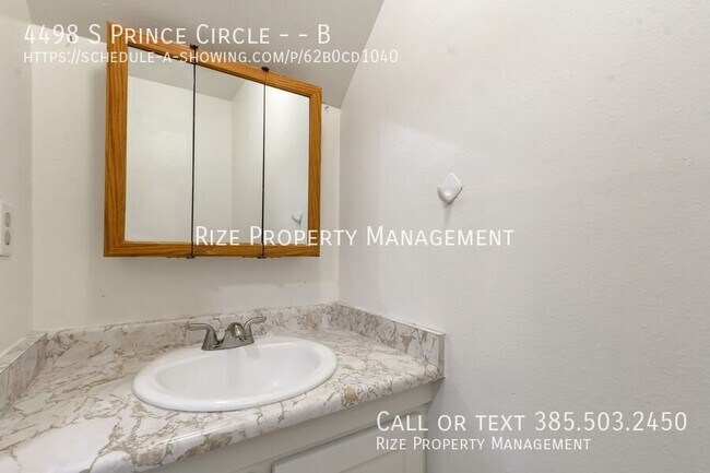 Building Photo - 4498 Prince Cir
