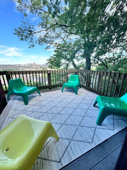 Building Photo - 2415 Maryland Ave