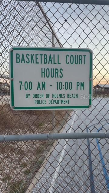 Building Photo - 403 63rd St