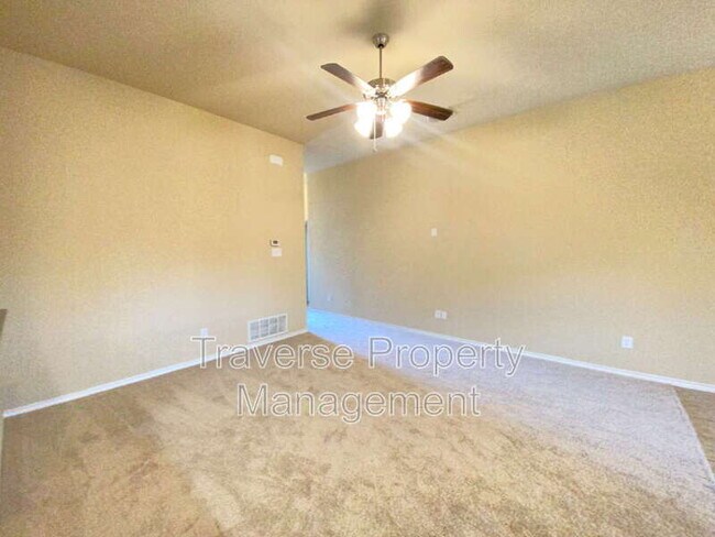 Building Photo - 417 Prescott Ln