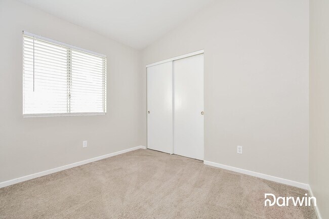Building Photo - 6572 Grand Oaks Drive, Las Vegas, NV 89156