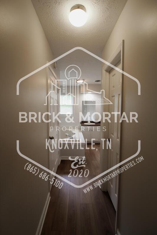 Building Photo - 4045 Heather Ct NW