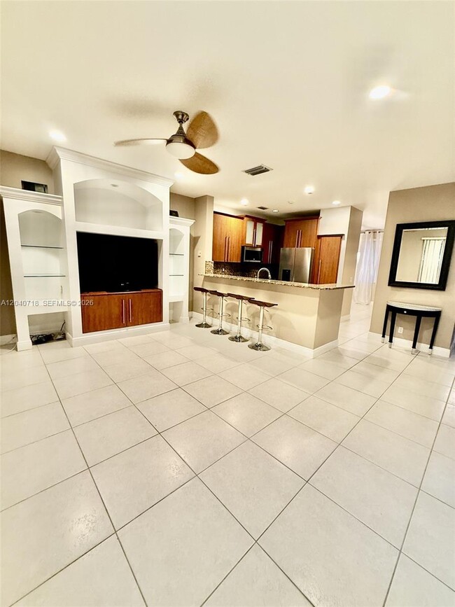 Building Photo - 660 Sand Creek Cir