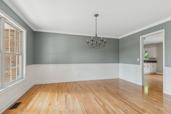 Building Photo - 1205 Brian Cir