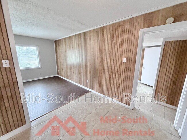 Building Photo - 474 Brockwood Cove