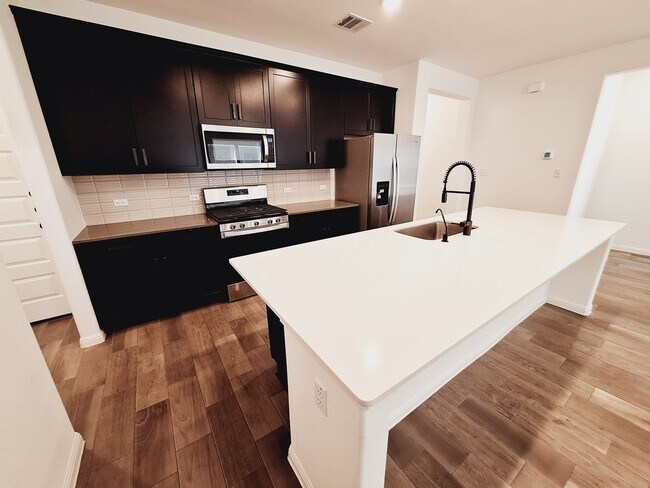Building Photo - 2629 Bantry Rd