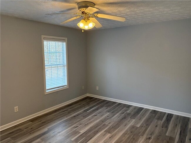 Building Photo - 4591 Logan Way