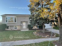 Building Photo - 5935 Essex Rd
