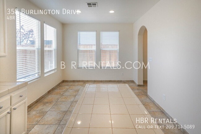 Building Photo - 358 Burlington Dr