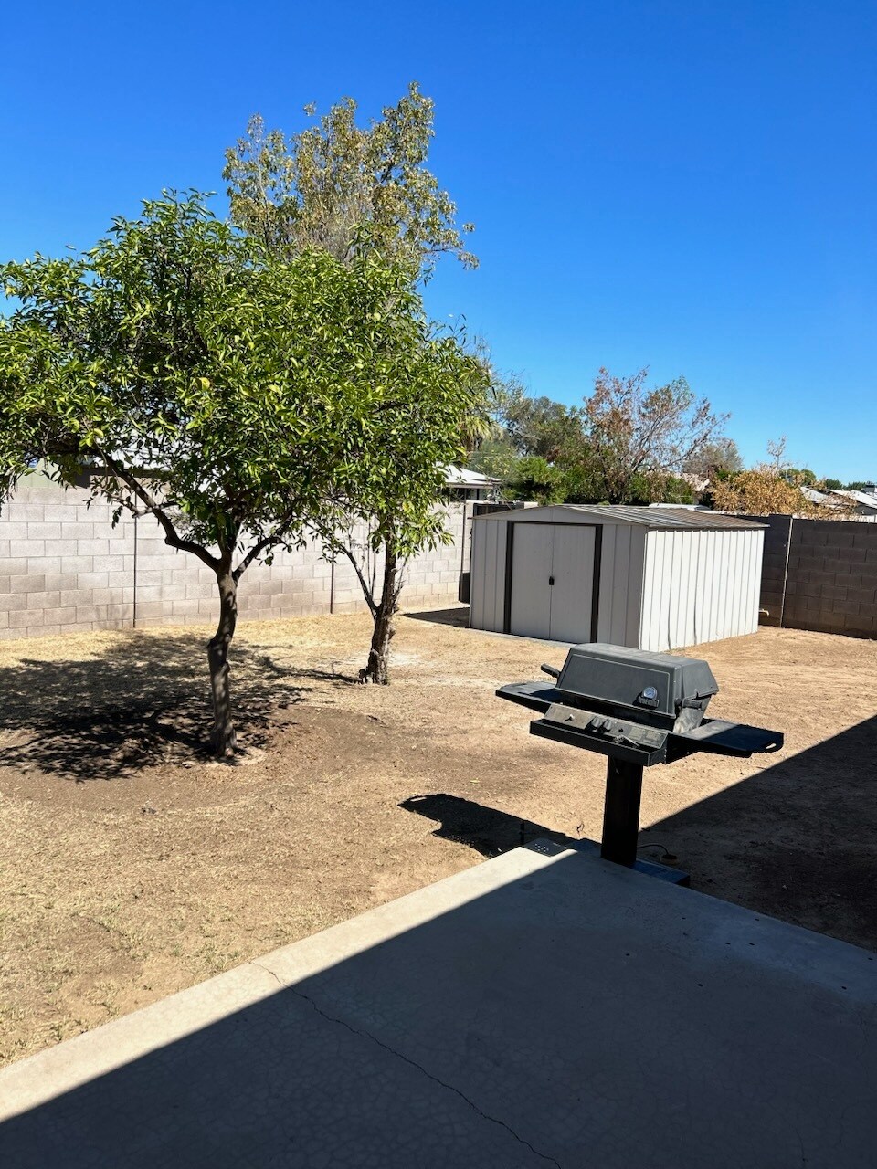 Building Photo - 3808 W Malapai Dr