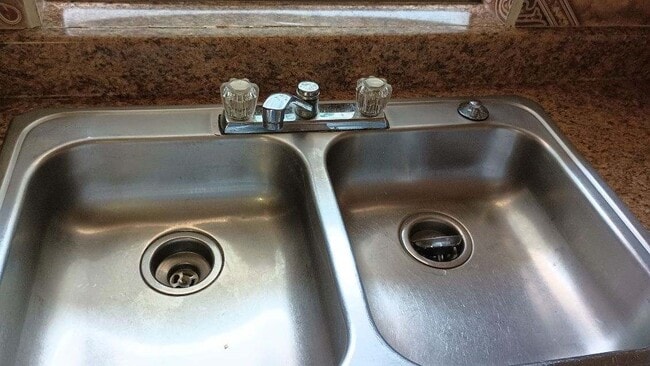 Building Photo - 342 Casa Grande Dr