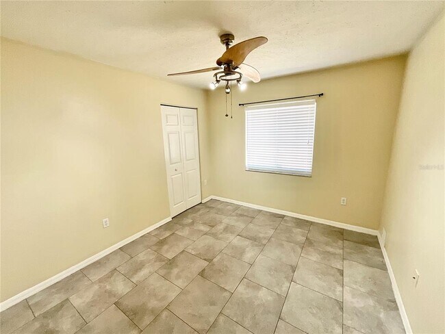 Building Photo - 7831 Barclay Rd